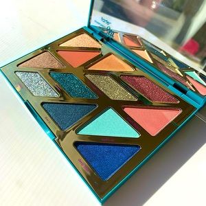 BNIB Tarte High Tides and Good Vibes Eyeshadow Pallet